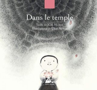 Dans le temple